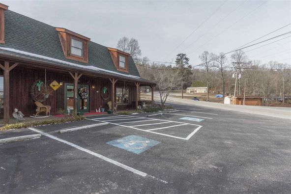 530 Lake Malone Rd, Lewisburg, KY 42256